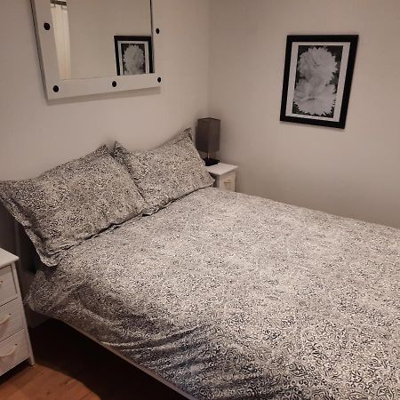 Lovely Home With Full En-Suite Double Bed Rooms Reading Exterior foto